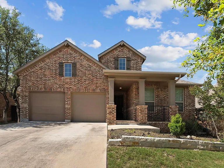 272 Nantucket Cir — Photo 2