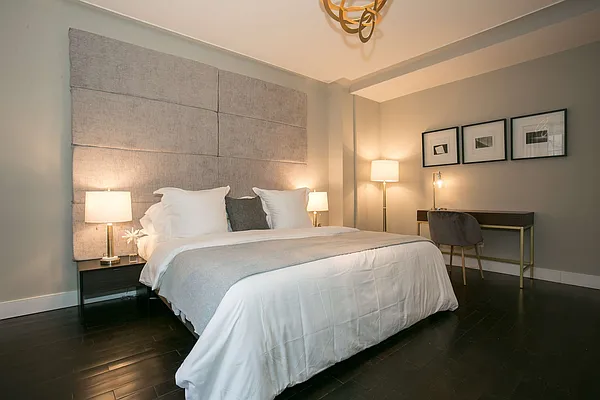 Rented by Bedrose | media 45