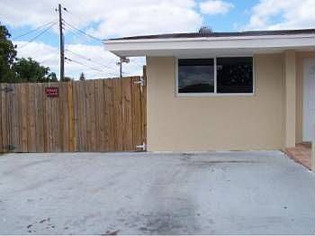 2nd image of 7937 Lasalle Blvd