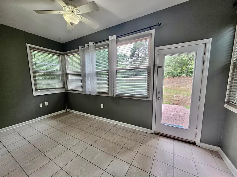 470 Cane Ct — Photo 9