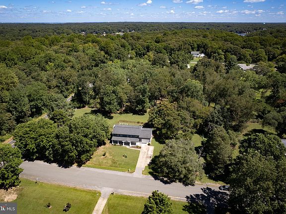 2nd image of 700 Mattawa Ct