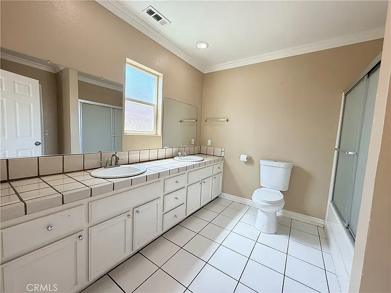 2820 Madison St — Photo 18
