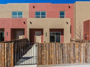 7352 Contenta Loop, Santa Fe, NM 87507