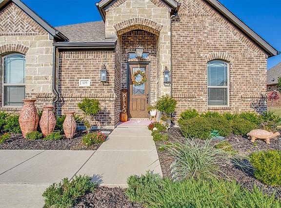 4th image of 105 Diamond Ln