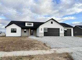 N1152 Alexandra Way, Greenville, WI 54942