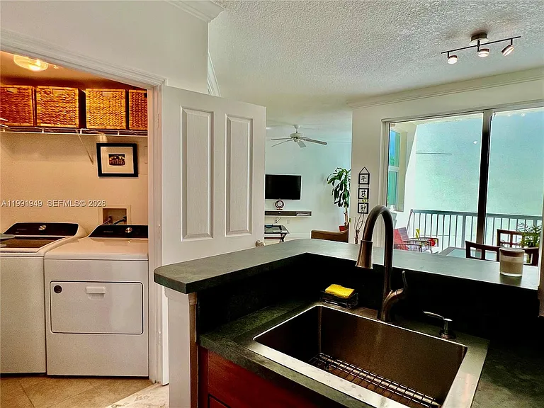 9172 Collins Ave #305 — Photo 8