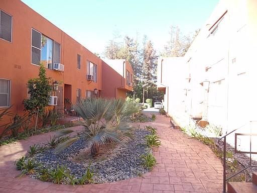 2nd image of 942 N Spaulding Ave APT 4