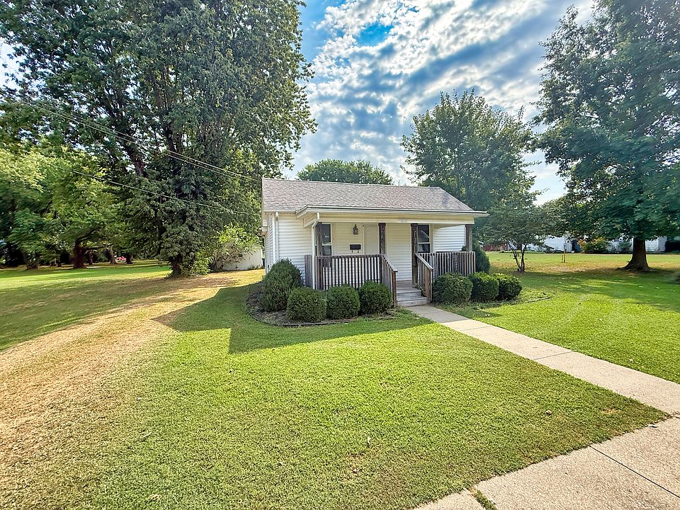 1st image of 323 Austin Ave