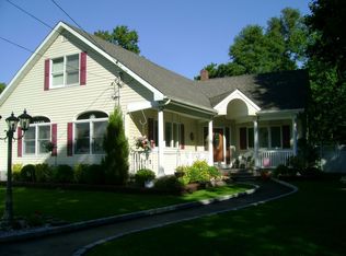 17 Graham Pl, Nesconset, NY 11767