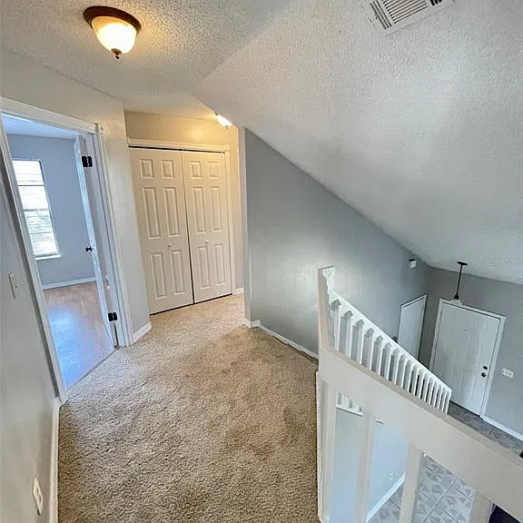 1234 Crossfield Dr — Photo 10