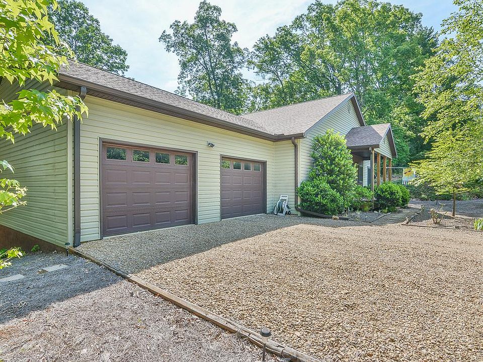 1st image of 125 Mountain Laurel Ct