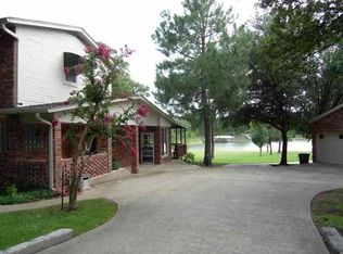 915 W Sand Point Rd, Mead, OK 73449