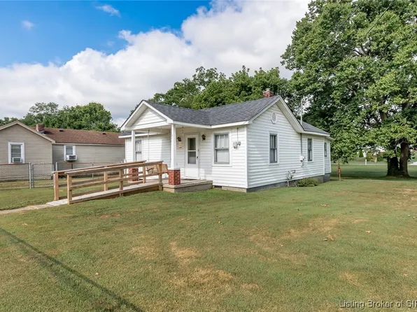 311 S 4th Street, Jeffersonville, IN 47130