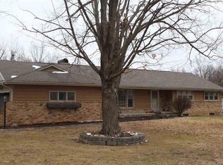 502 S 8th St, Clinton, MO 64735