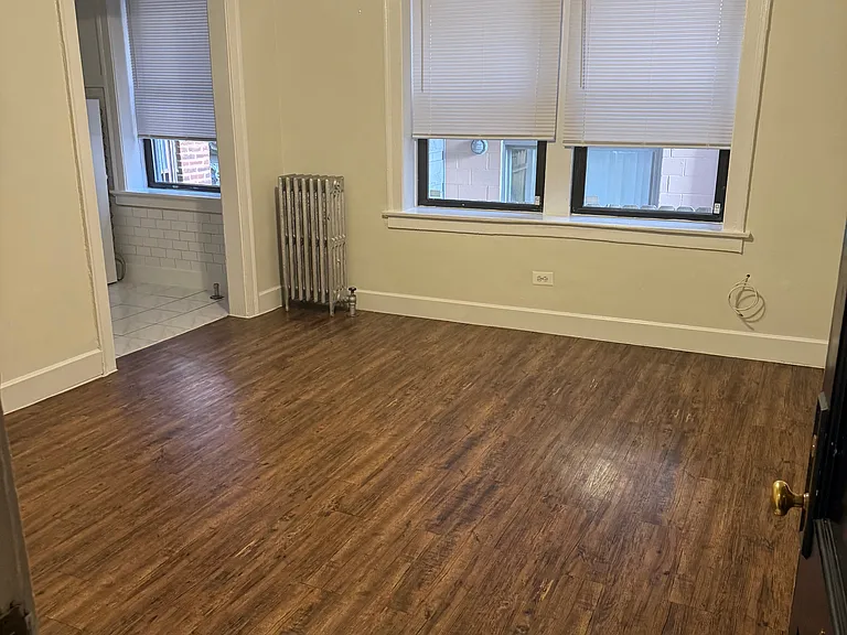4236-40 N Broadway #4236103 — Photo 10