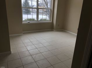 22063 Parkview Dr, Taylor, MI 48180