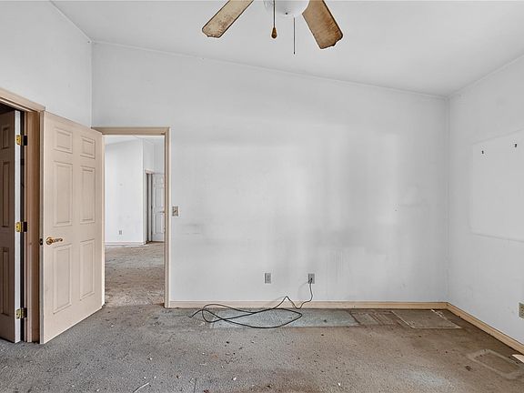 2nd image of 1332 Needle Palm Dr