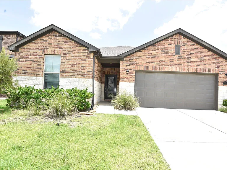 23006 Forebear Dr — Photo 1