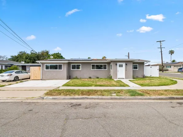 5372 Barstow St, San Diego, CA 92117