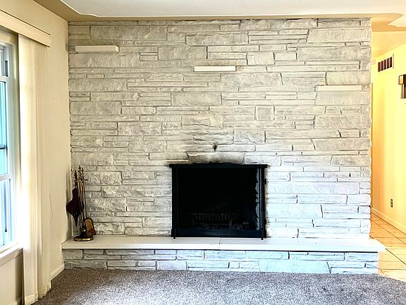5th image of 3031 Country Club Dr