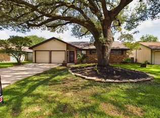 9622 Carousel Ln, Houston, TX 77080