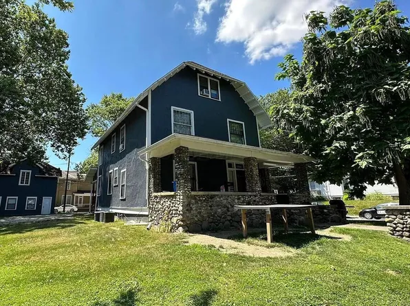 2269 Indianola Ave, Columbus, OH 43202