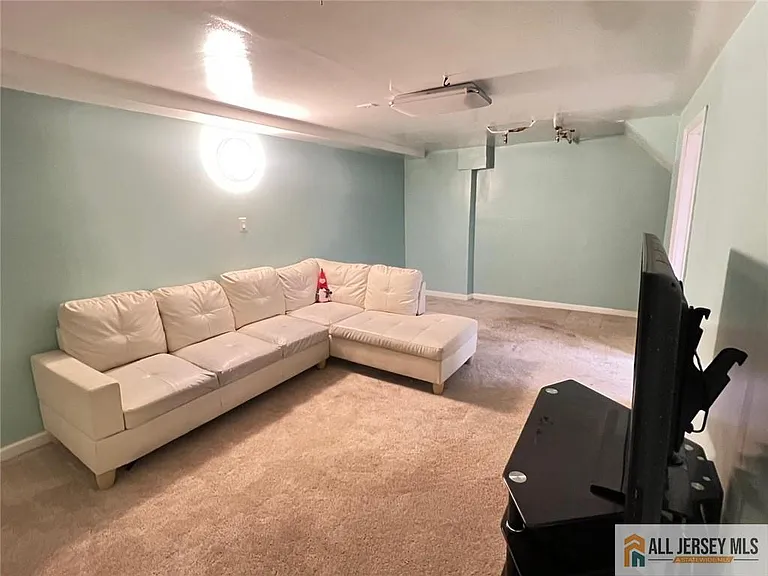 406 Cranbury Rd #7 — Photo 21