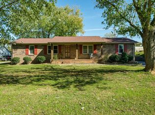 896 Greenwood Dr, McMinnville, TN 37110