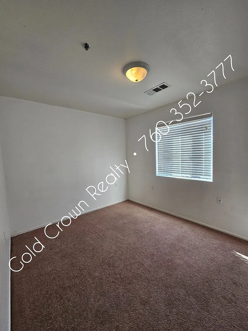 1770 W Evan Hewes — Photo 4