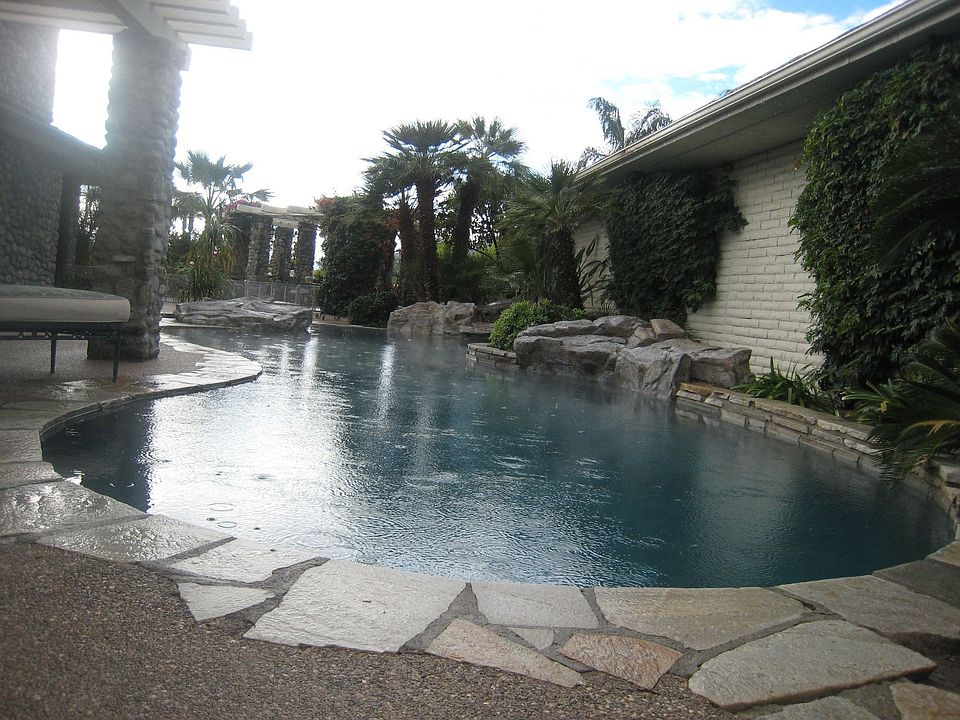 2nd image of 8 Johnar Blvd