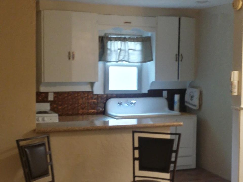 2nd image of 1732 NW 35th St #B