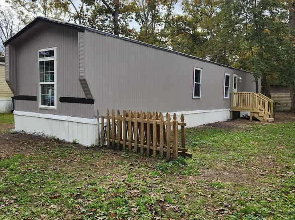 3 Applewood Ln, Elmer, NJ 08318
