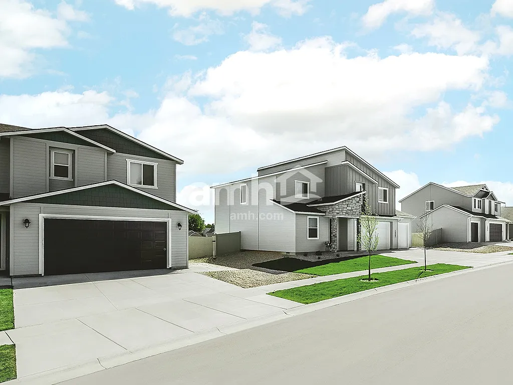 4 bed, 2.5 bath, 2241 sqft, $2,930 — Photo 4