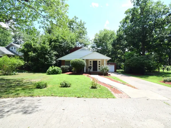 1819 Richview Rd, Mount Vernon, IL 62864