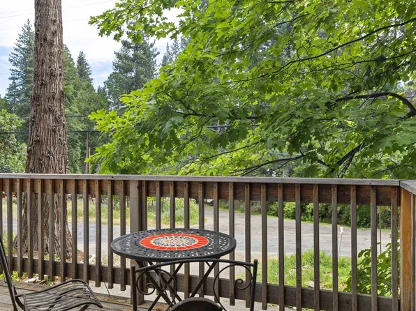 25960 Long Barn Rd, Long Barn, CA 95335