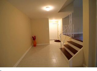 1005 Kingston Dr, Cherry Hill, NJ 08034