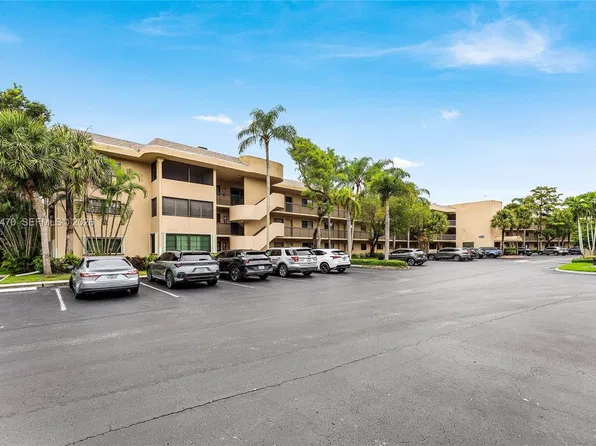7737 NW 79th Ave APT 206, Tamarac, FL 33321