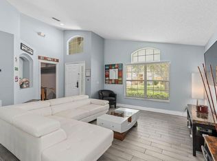 8459 Secret Key Cv #ID1042217P, Kissimmee, FL 34747