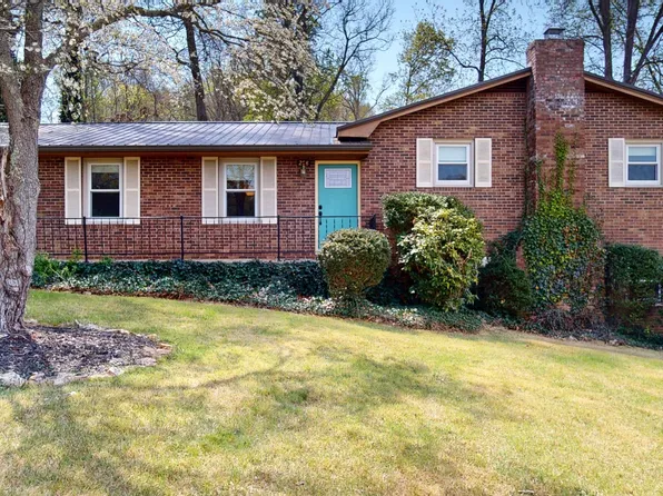 258 Spruce St, Mt Carmel, TN 37645