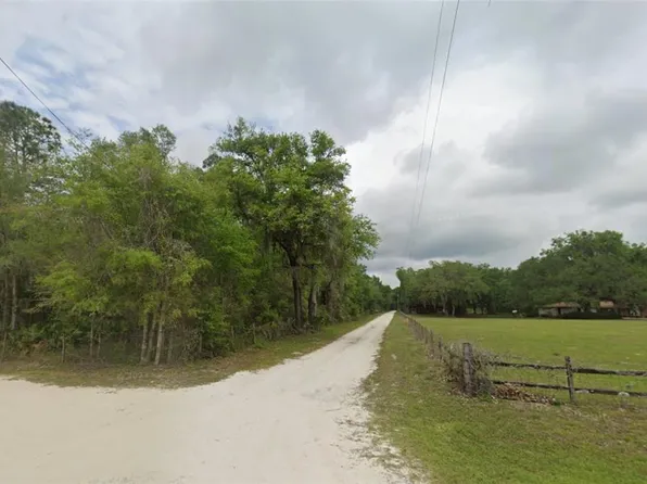 821 NE 512th Ave, Old Town, FL 32680