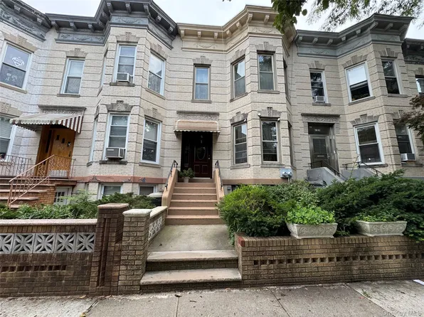 6130 Linden Street, Ridgewood, NY 11385