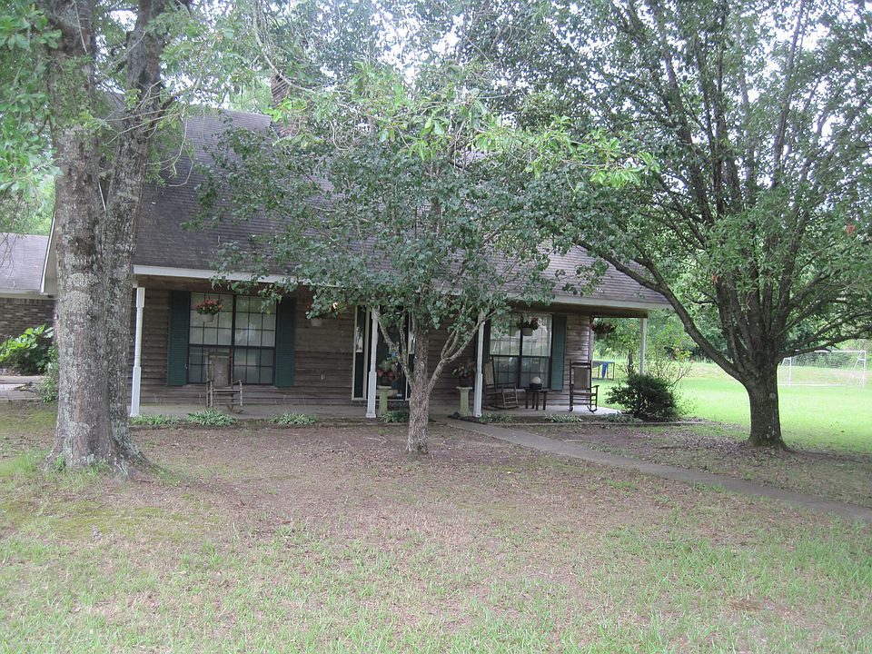 1st image of 15 Sherwood Dr