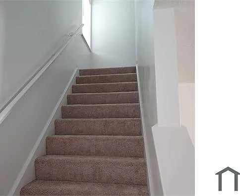 10724 Hathaway Ave — Photo 13