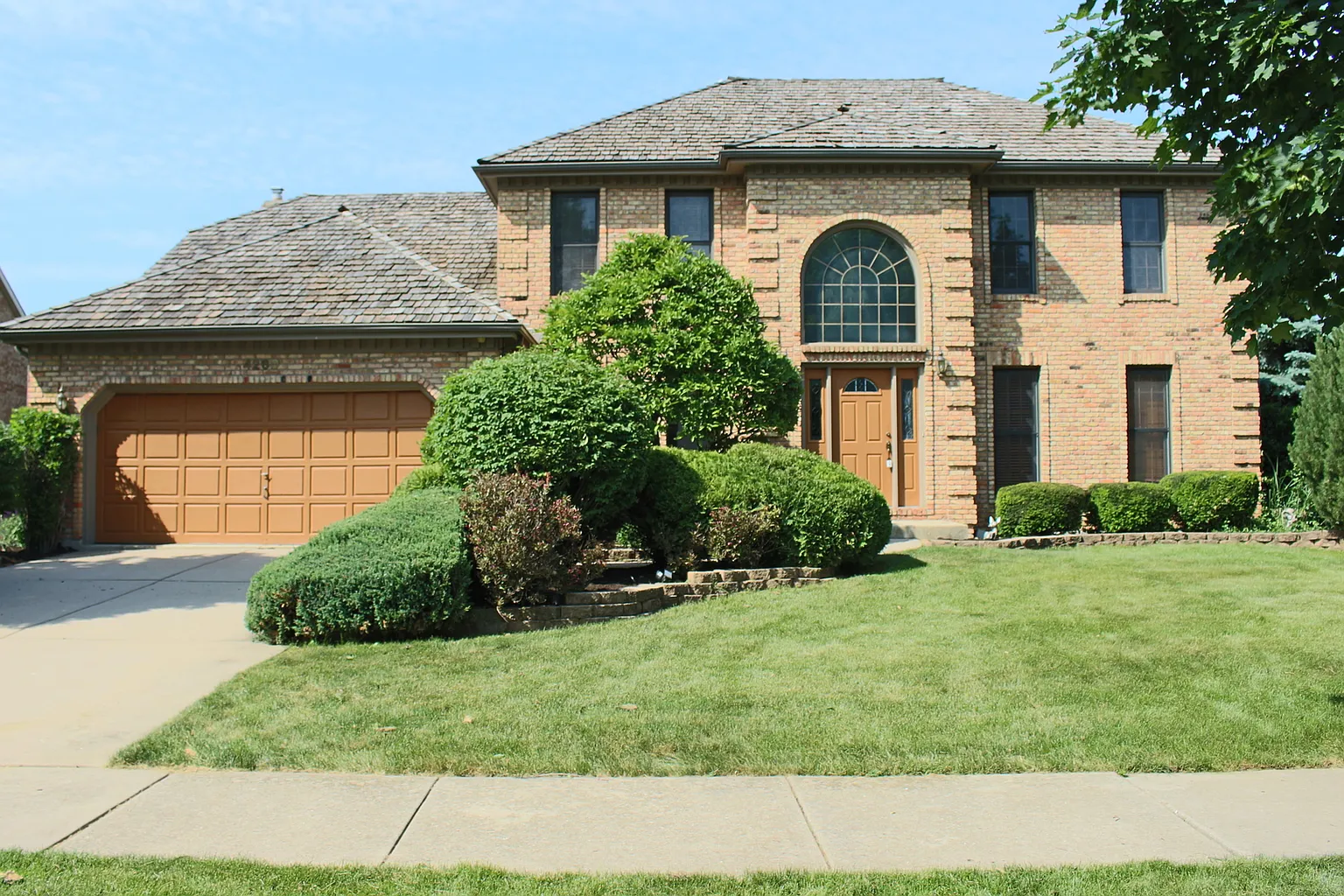 4260 Kingshill Cir photo 1