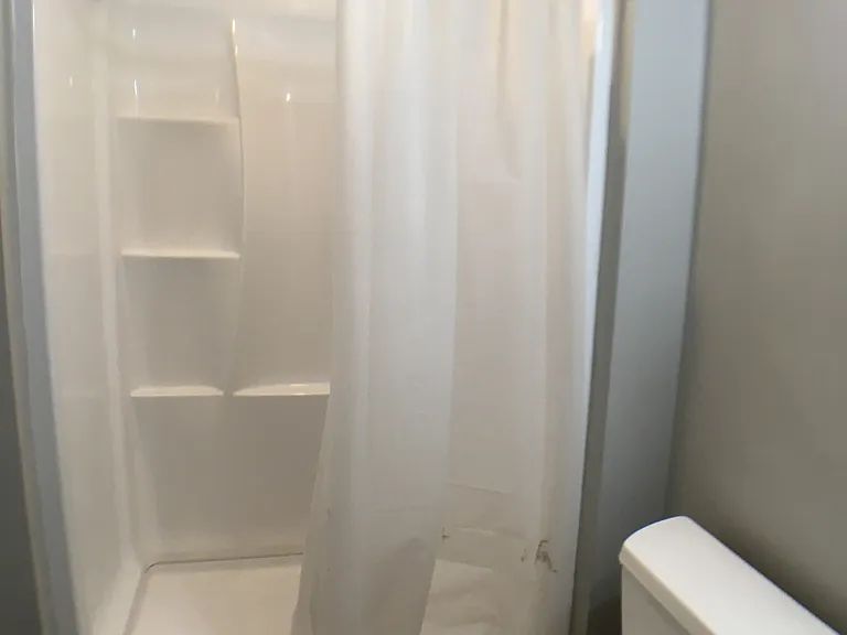 405 S 40th St #2R — Photo 18