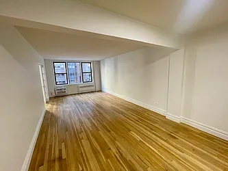 320 West 56th Street, #5D