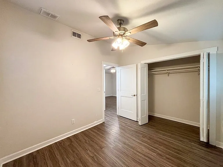 1016 Mississippi Ave #103 — Photo 14