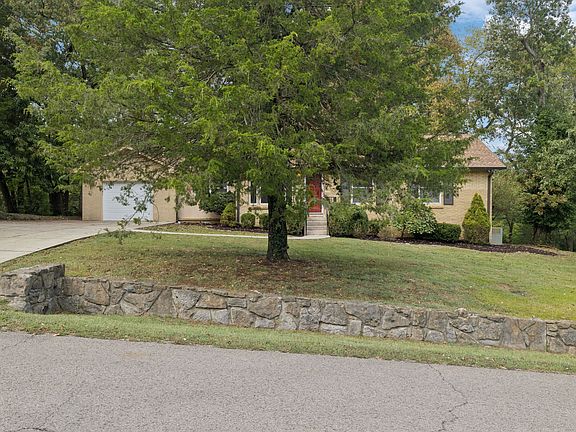 2nd image of 5022 Chaffin Dr