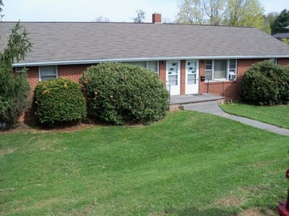 Apartment Heights | 309 Apartment Heights Dr, Blacksburg, VA