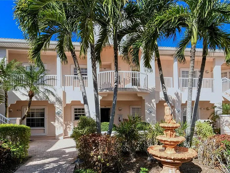 4224 Central Sarasota Pkwy #1116 — Photo 2